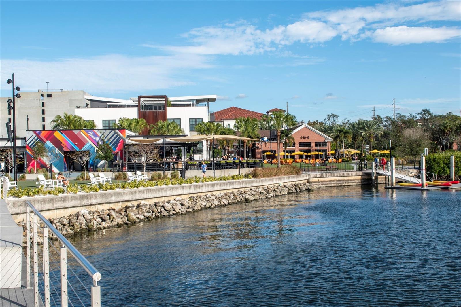 Listing photo id 70 for 3306 Perry Avenue