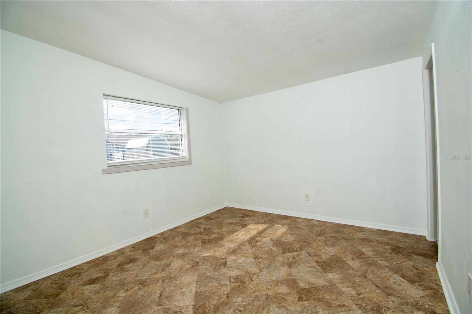 Image 26 of 32 For 6382 81st Avenue N