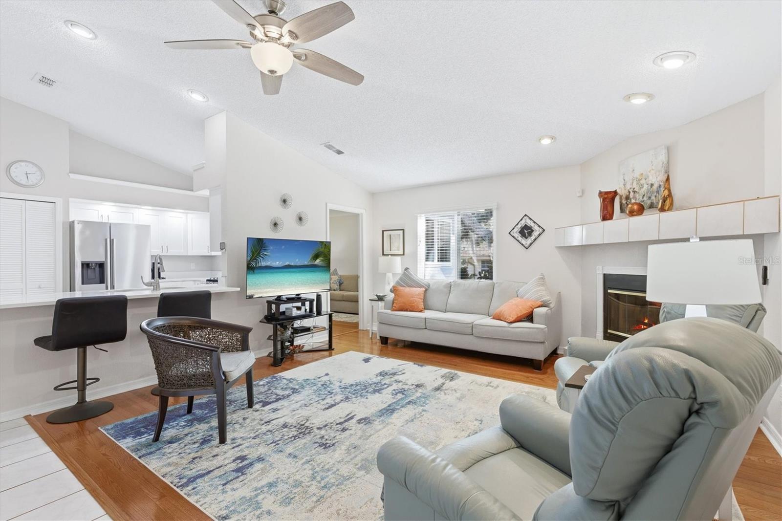 Image 14 of 53 For 716 Woodmont Drive