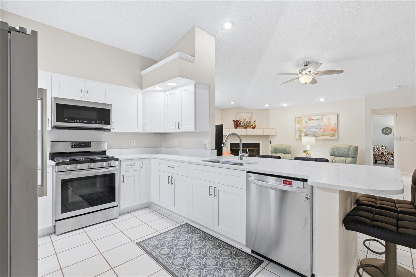 Image 19 of 53 For 716 Woodmont Drive