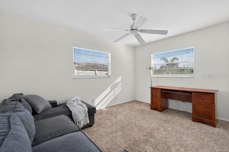 Image 18 of 20 For 8195 Coachlight Circle