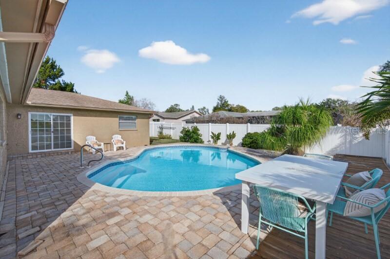 Image 20 of 20 For 8195 Coachlight Circle