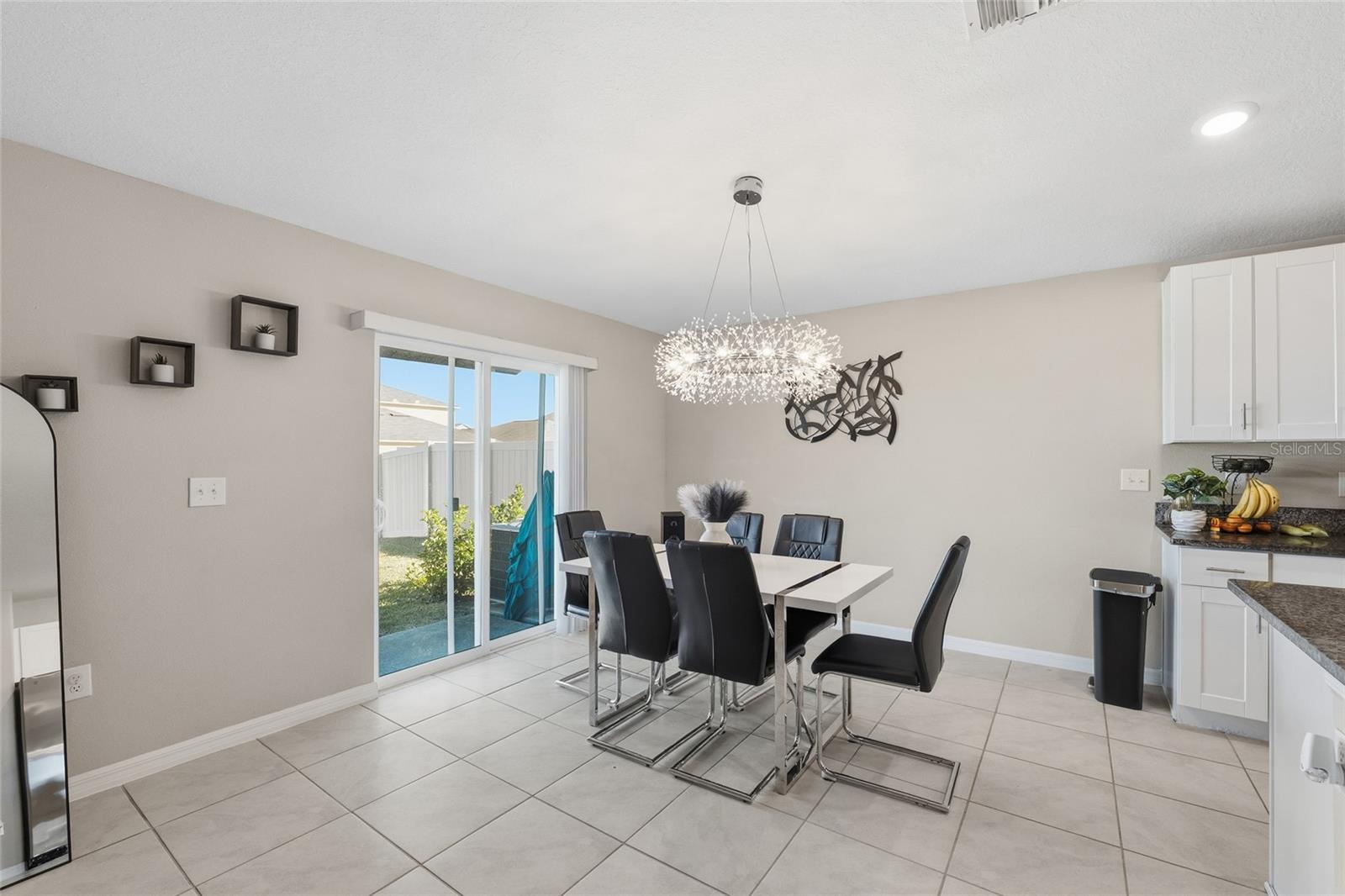 Image 11 of 45 For 15452 Miller Creek Drive