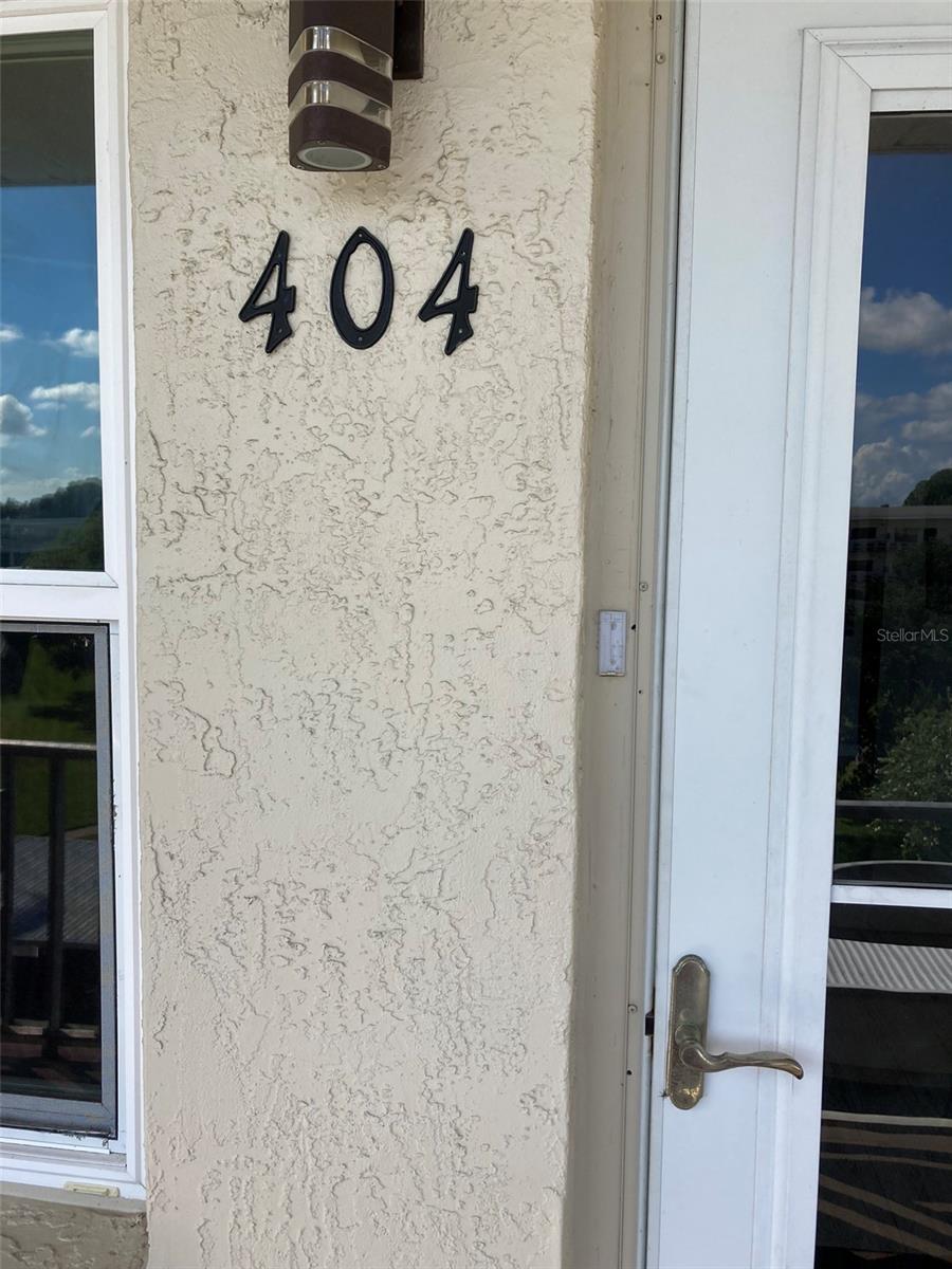 Image 2 of 36 For 5725 80th Street N 404