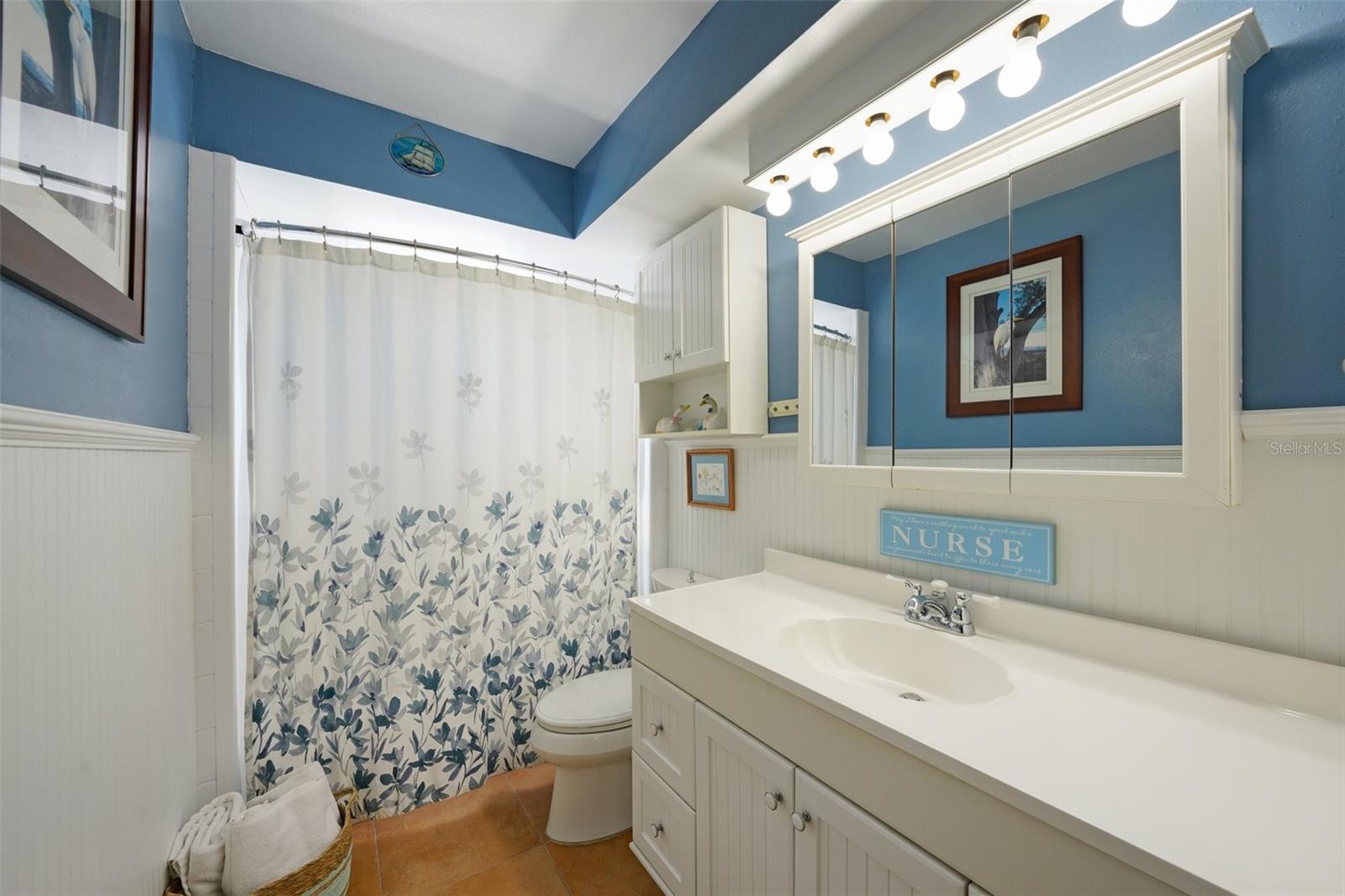 Image 30 of 88 For 13476 Binglewood Avenue