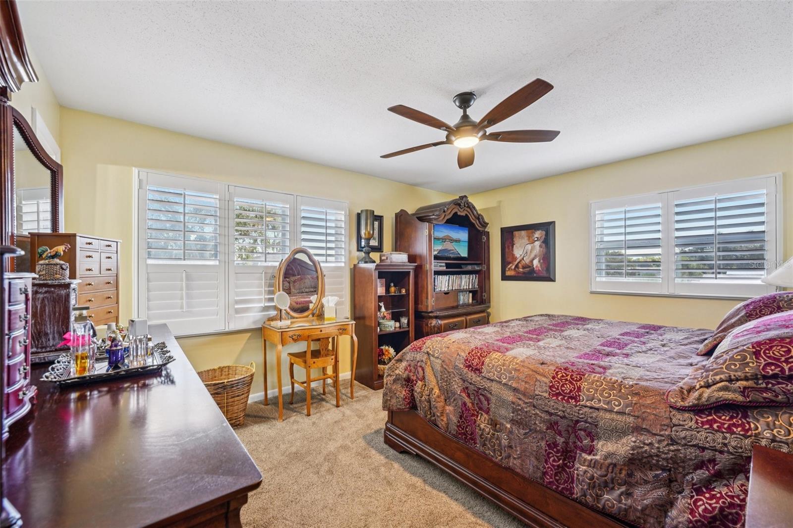 Image 37 of 88 For 13476 Binglewood Avenue