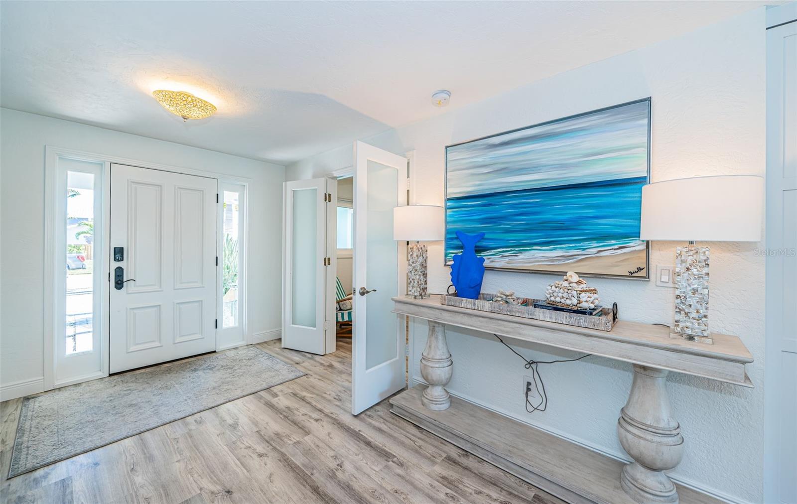 Image 15 of 91 For 2910 Alton Drive