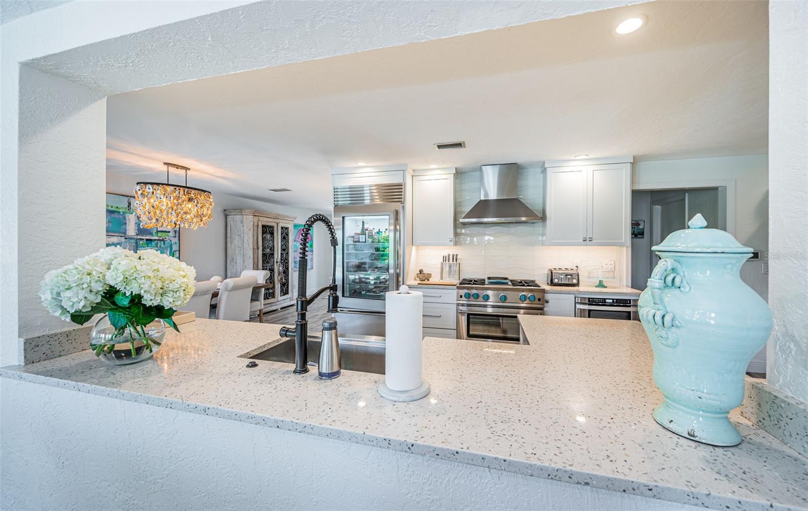 Image 22 of 91 For 2910 Alton Drive