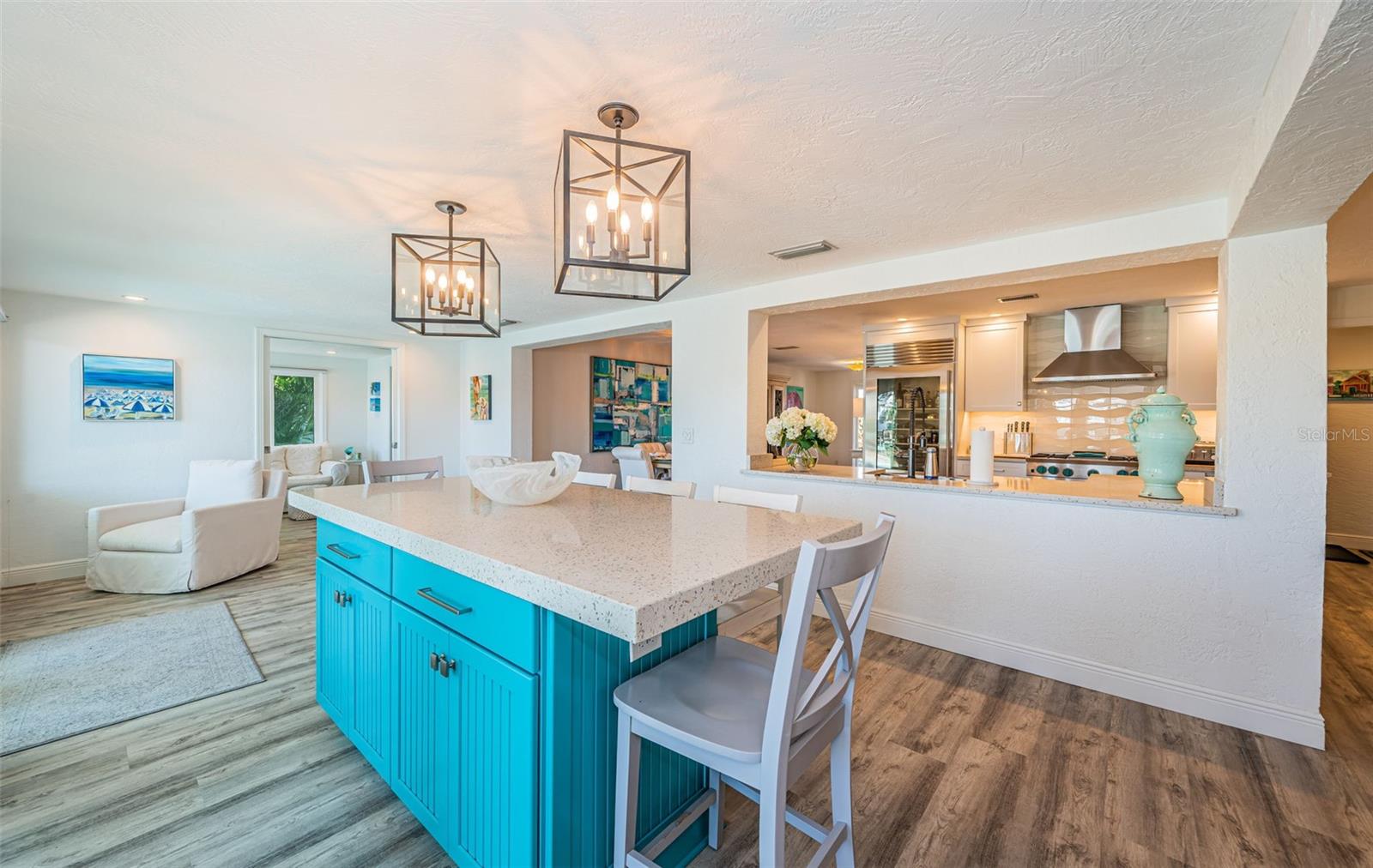 Image 32 of 91 For 2910 Alton Drive