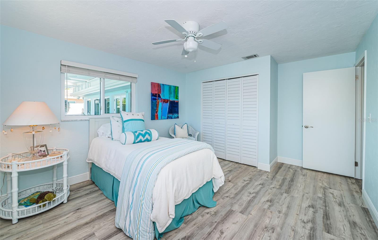 Image 54 of 91 For 2910 Alton Drive