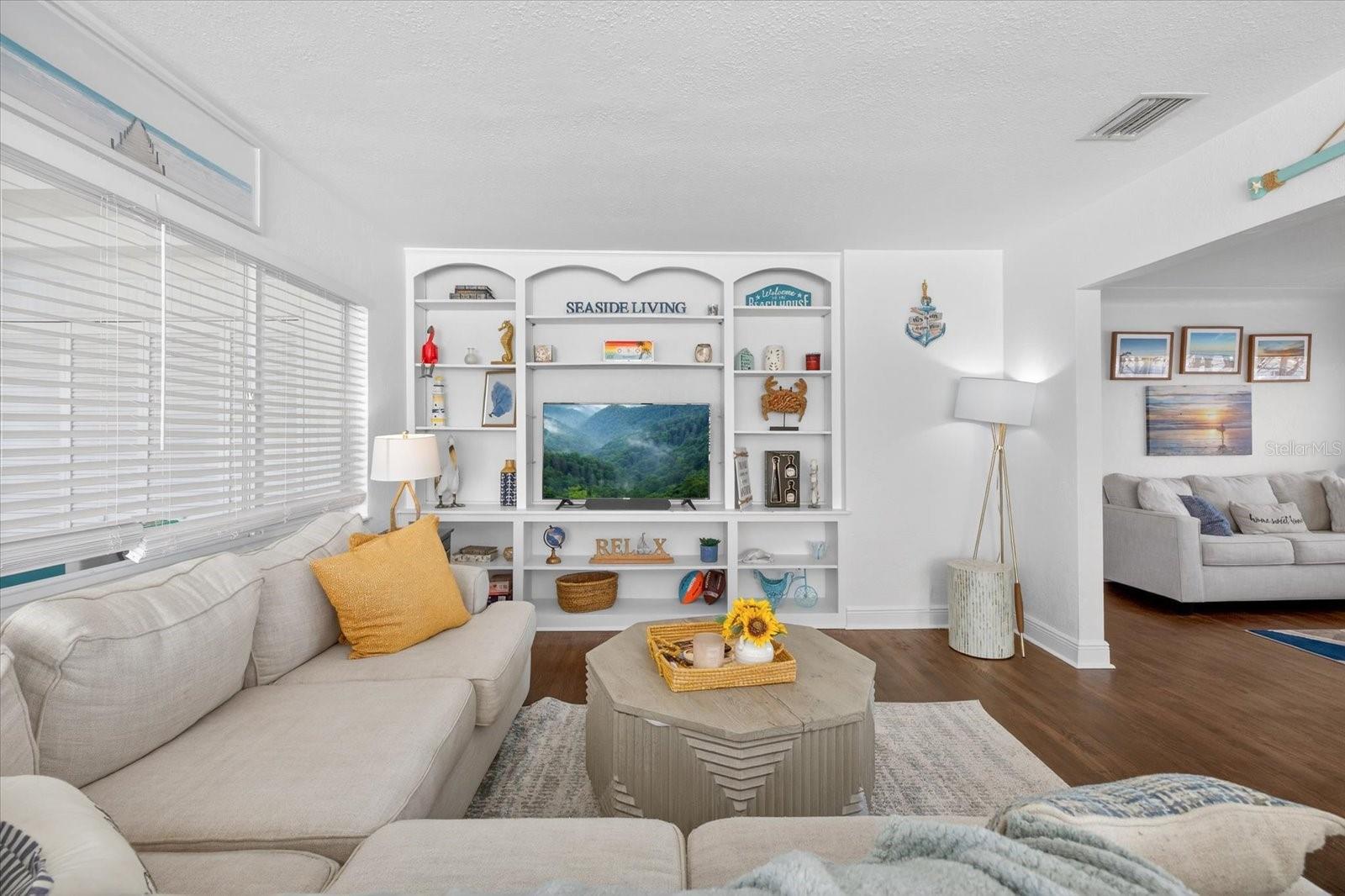 Image 10 of 41 For 292 42nd Avenue