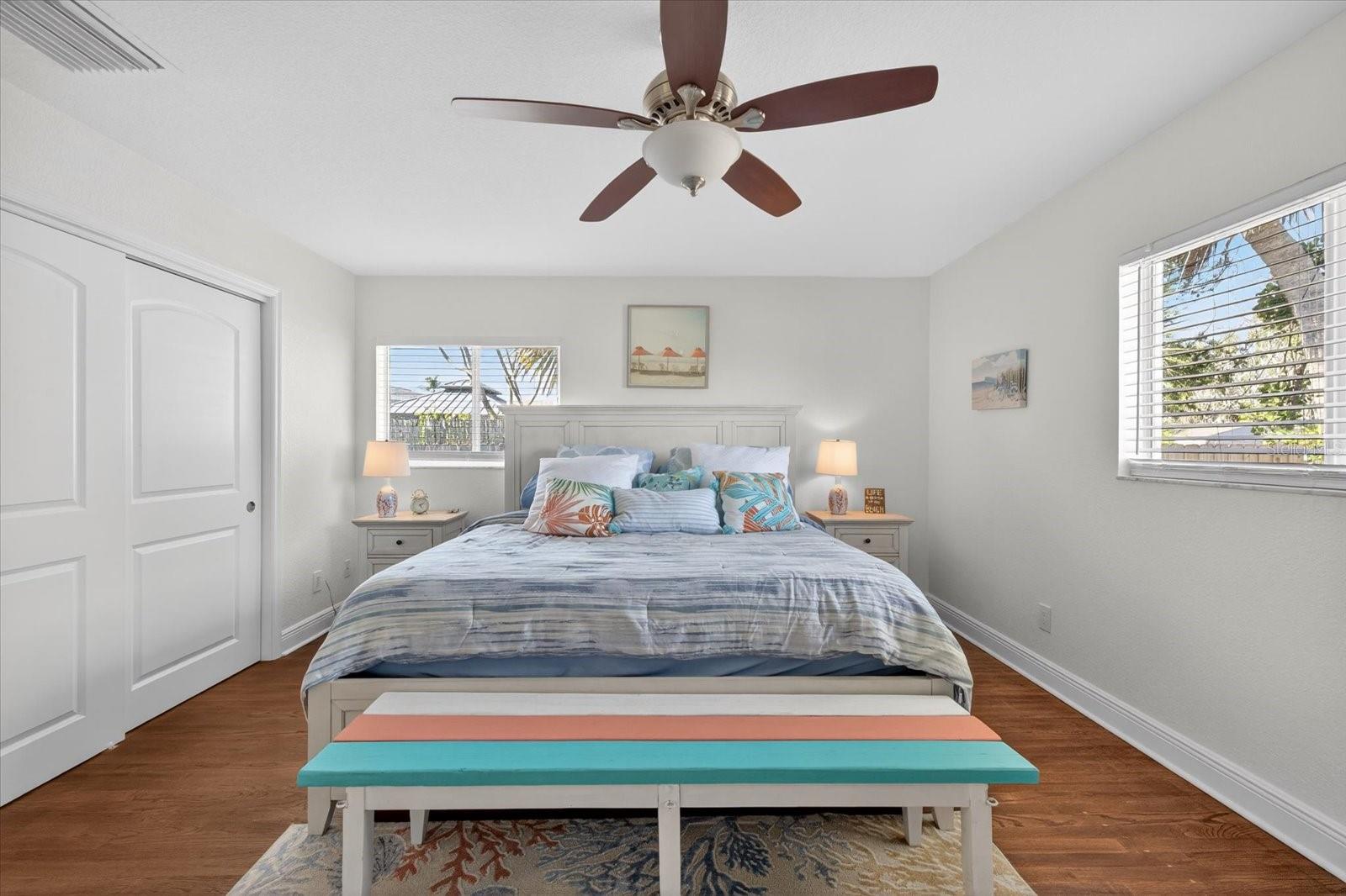 Image 20 of 41 For 292 42nd Avenue