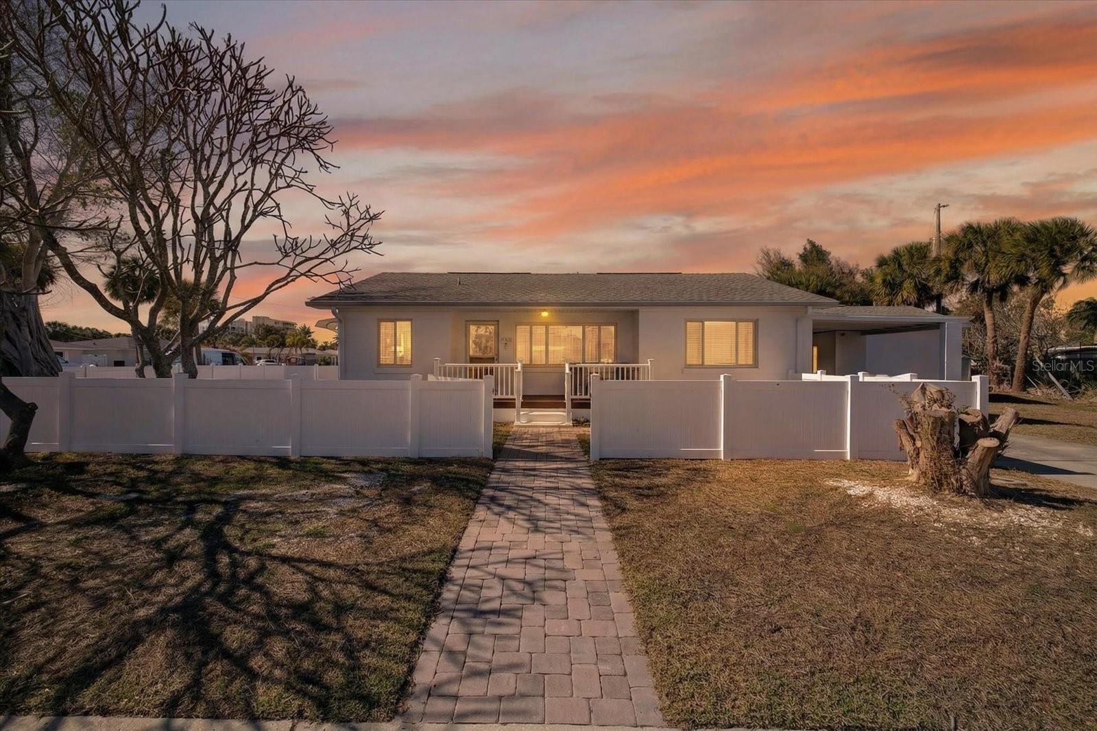 Image 38 of 41 For 292 42nd Avenue