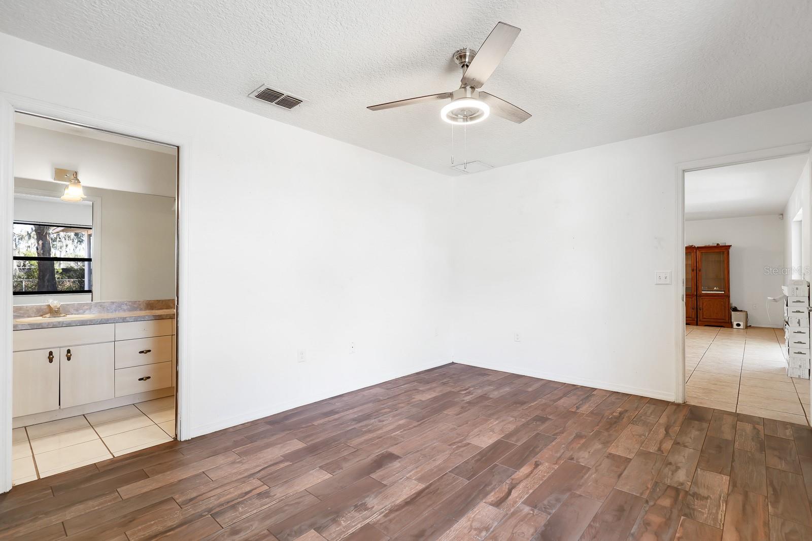 Image 15 of 34 For 2602 Savannah Drive