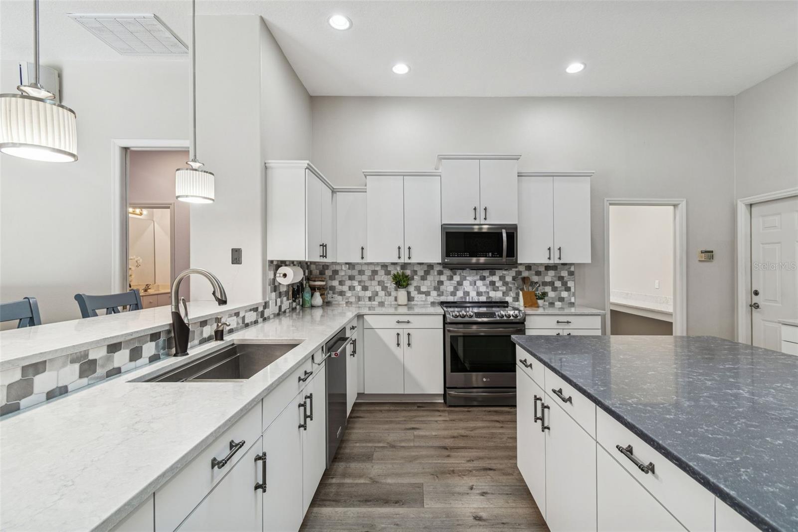 Image 39 of 97 For 12147 Quail Ridge Drive