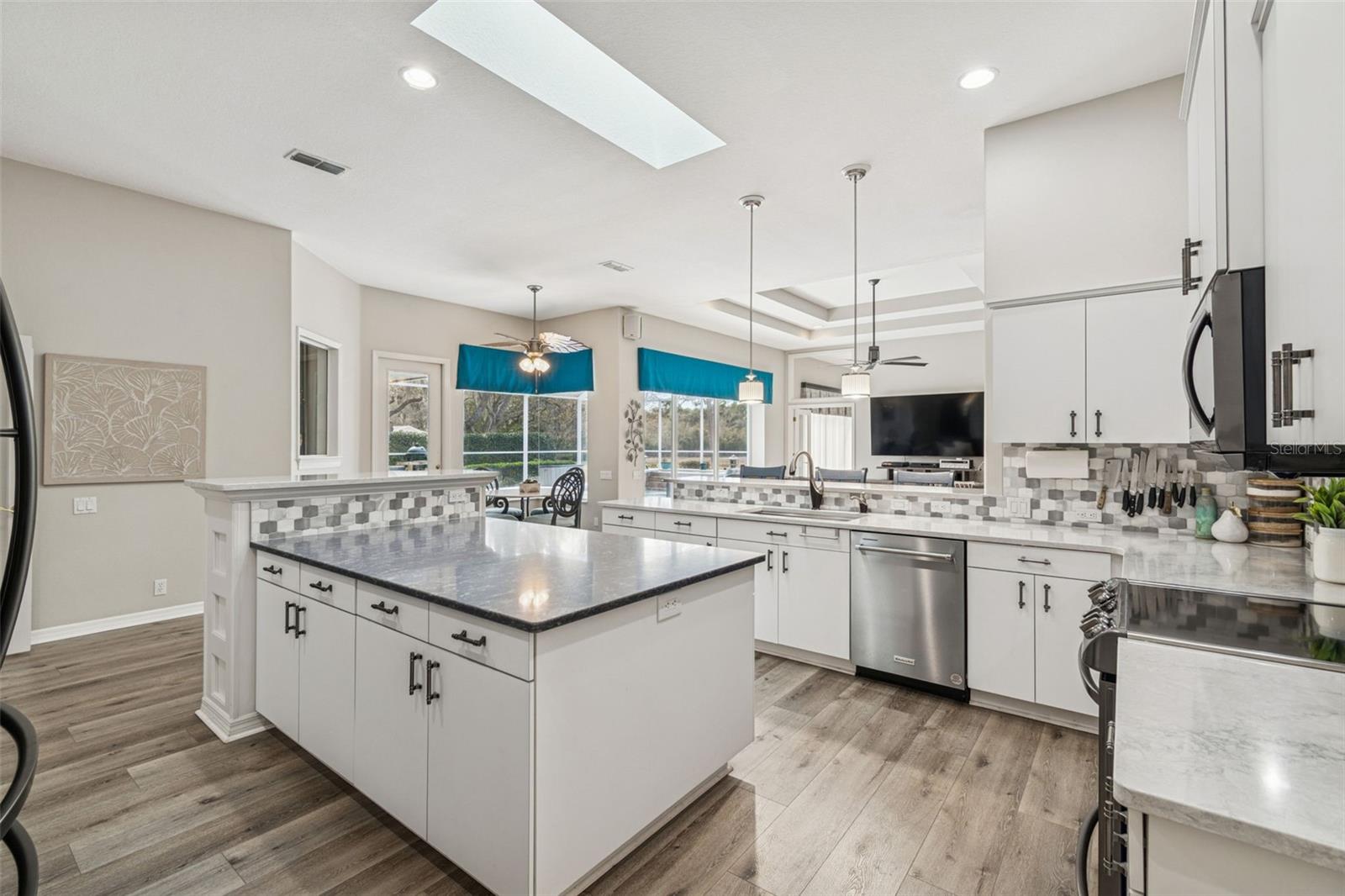 Image 41 of 97 For 12147 Quail Ridge Drive