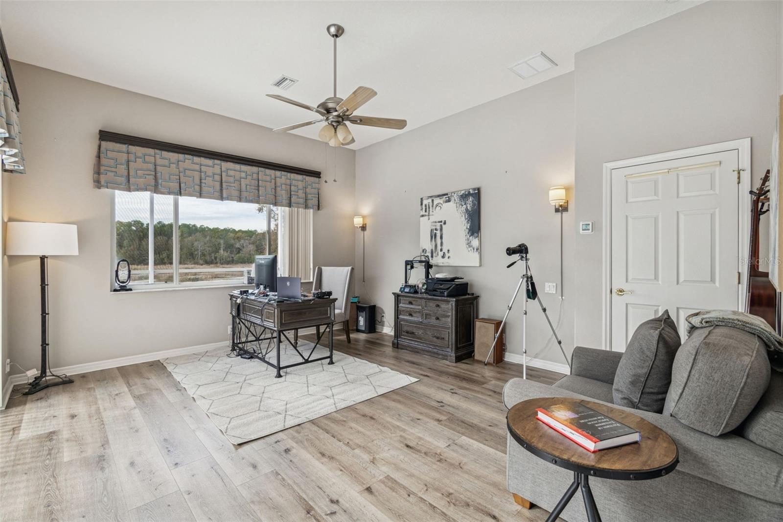 Image 57 of 97 For 12147 Quail Ridge Drive