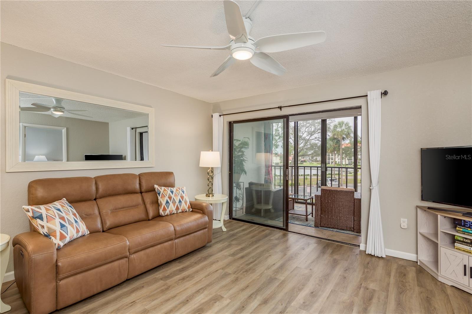 Image 12 of 52 For 19029 Us Highway 19 N 26-205