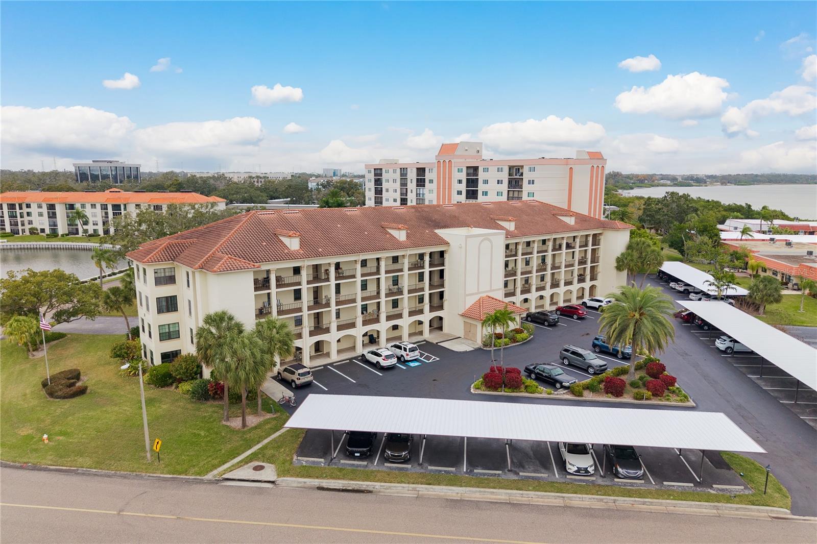 Image 43 of 52 For 19029 Us Highway 19 N 26-205