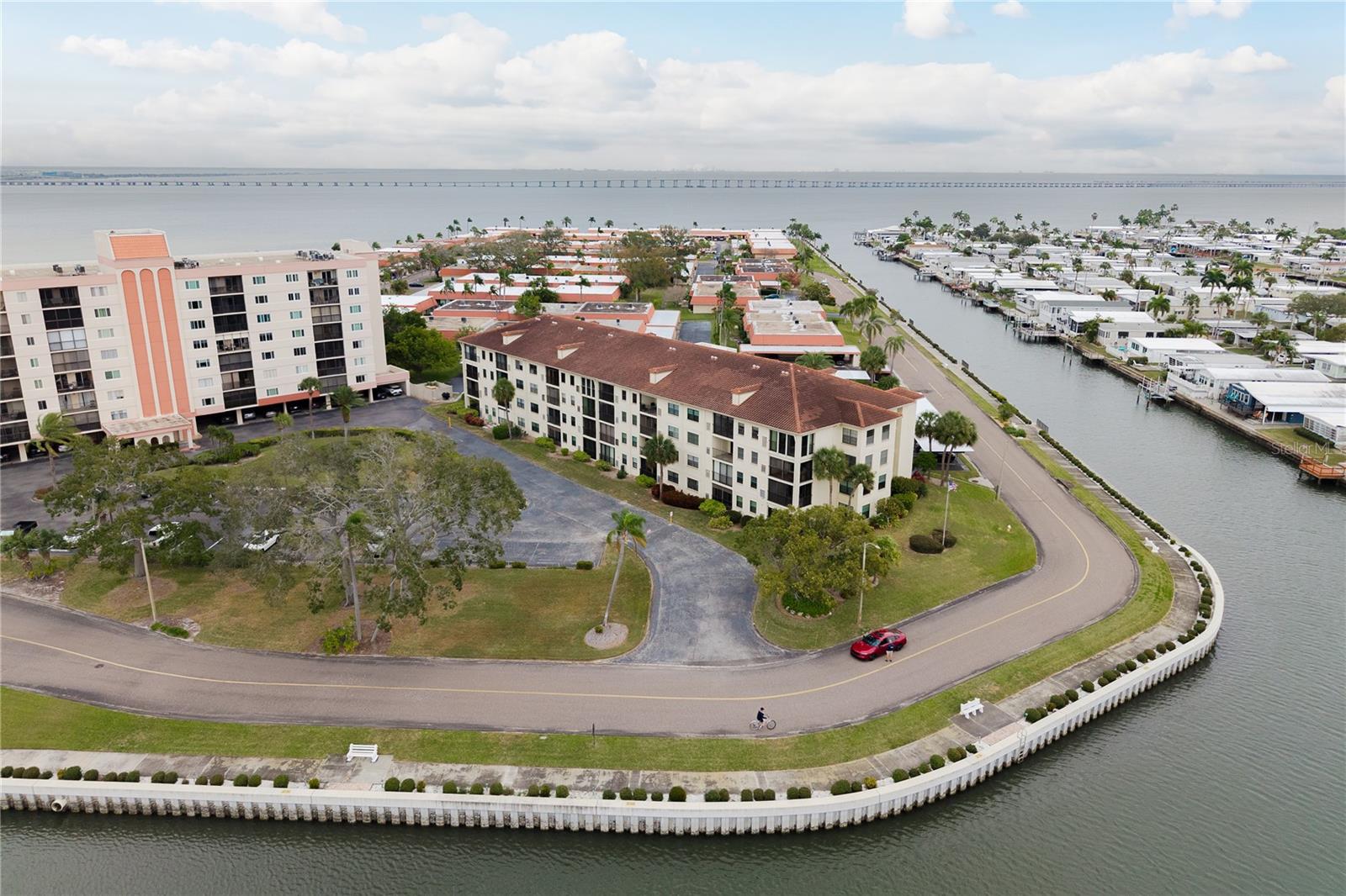 Image 49 of 52 For 19029 Us Highway 19 N 26-205