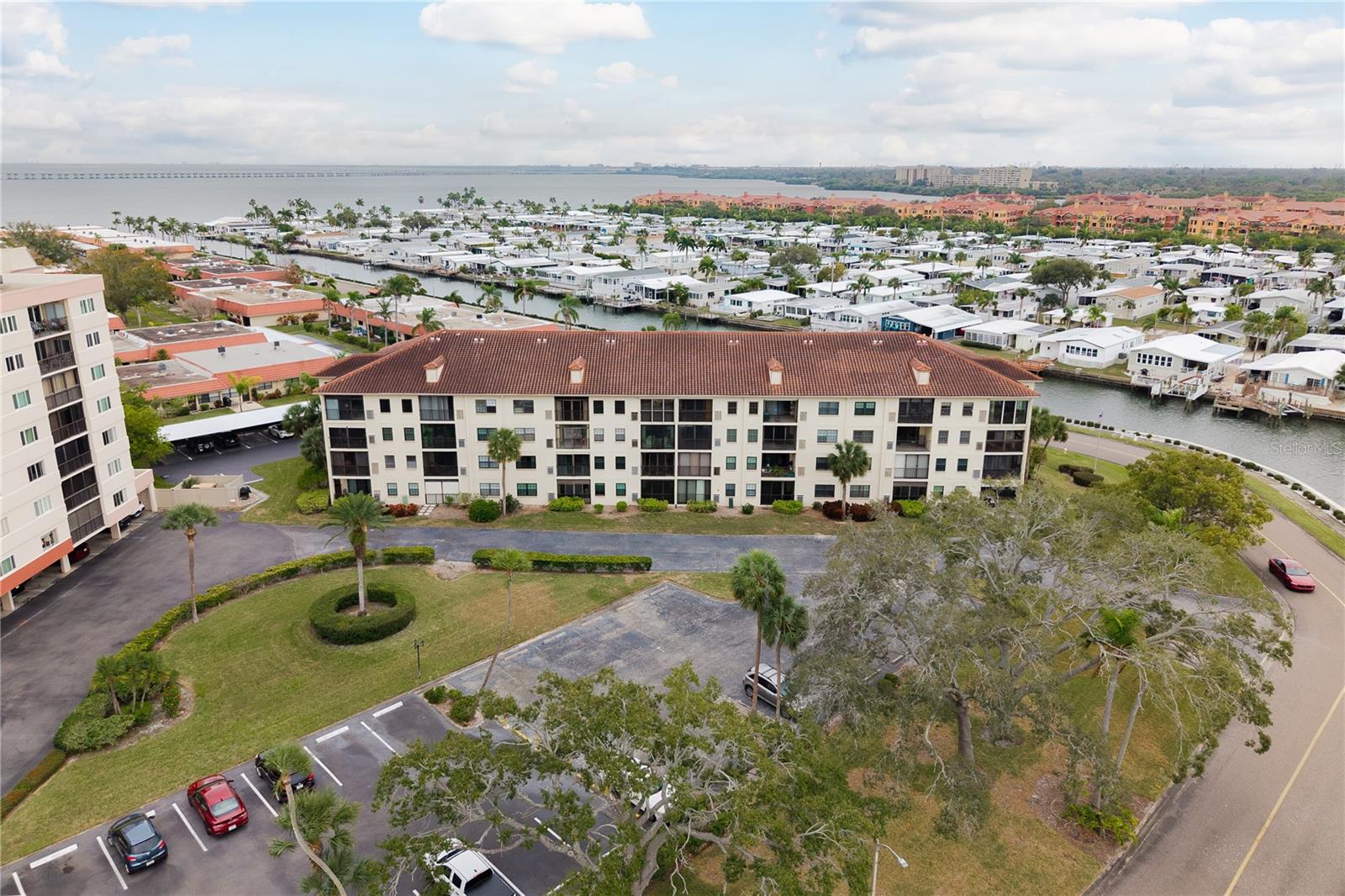 Image 50 of 52 For 19029 Us Highway 19 N 26-205