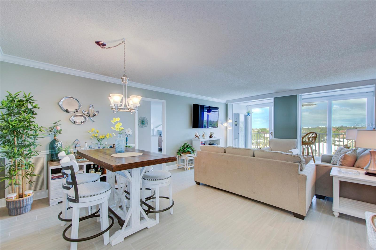 Image 28 of 69 For 10216 Regal Drive 502