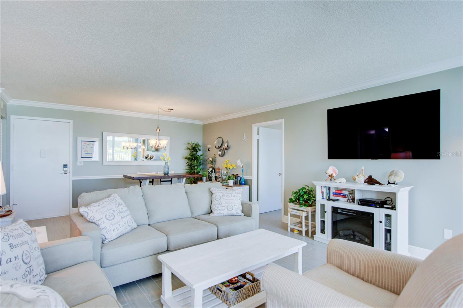 Image 6 of 69 For 10216 Regal Drive 502