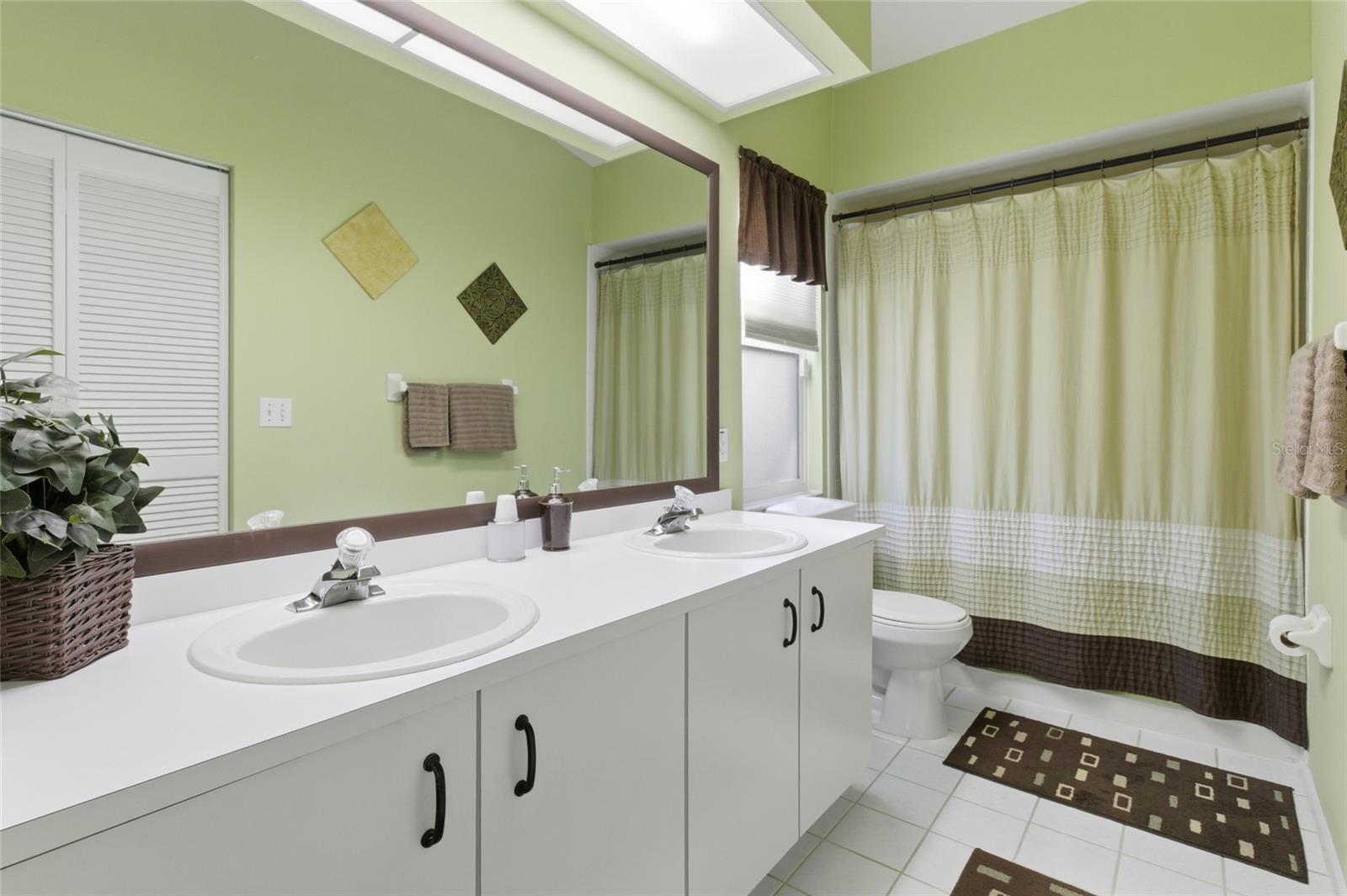 Image 21 of 37 For 12041 68th Street