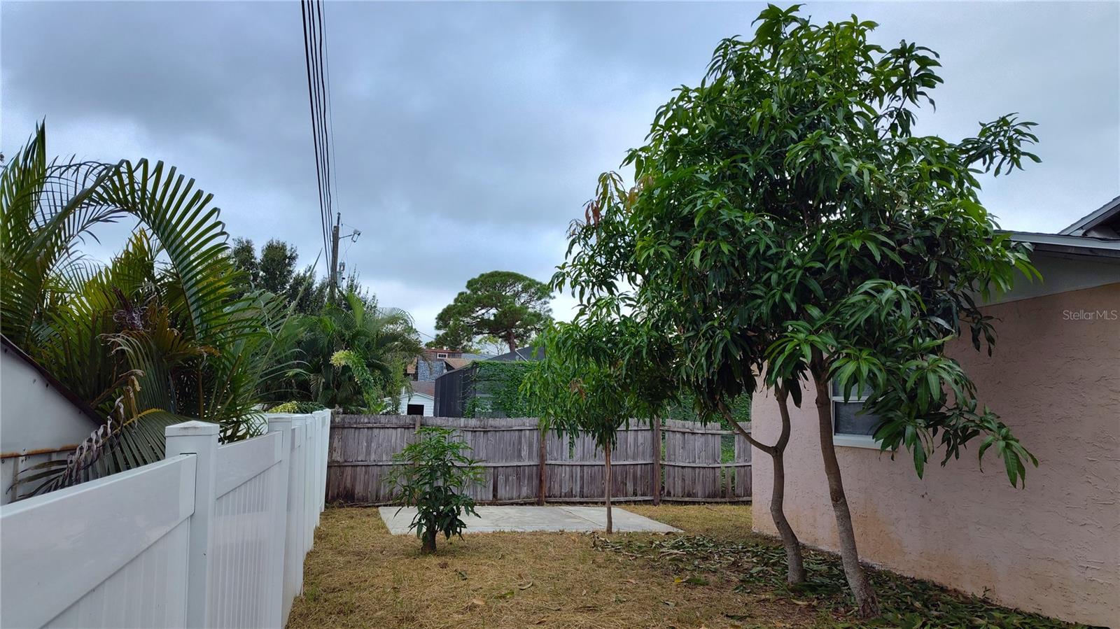 Image 8 of 12 For 1762 Nevada Avenue Ne