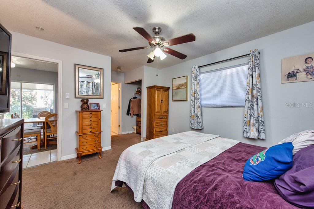 Image 14 of 28 For 12897 83rd Avenue