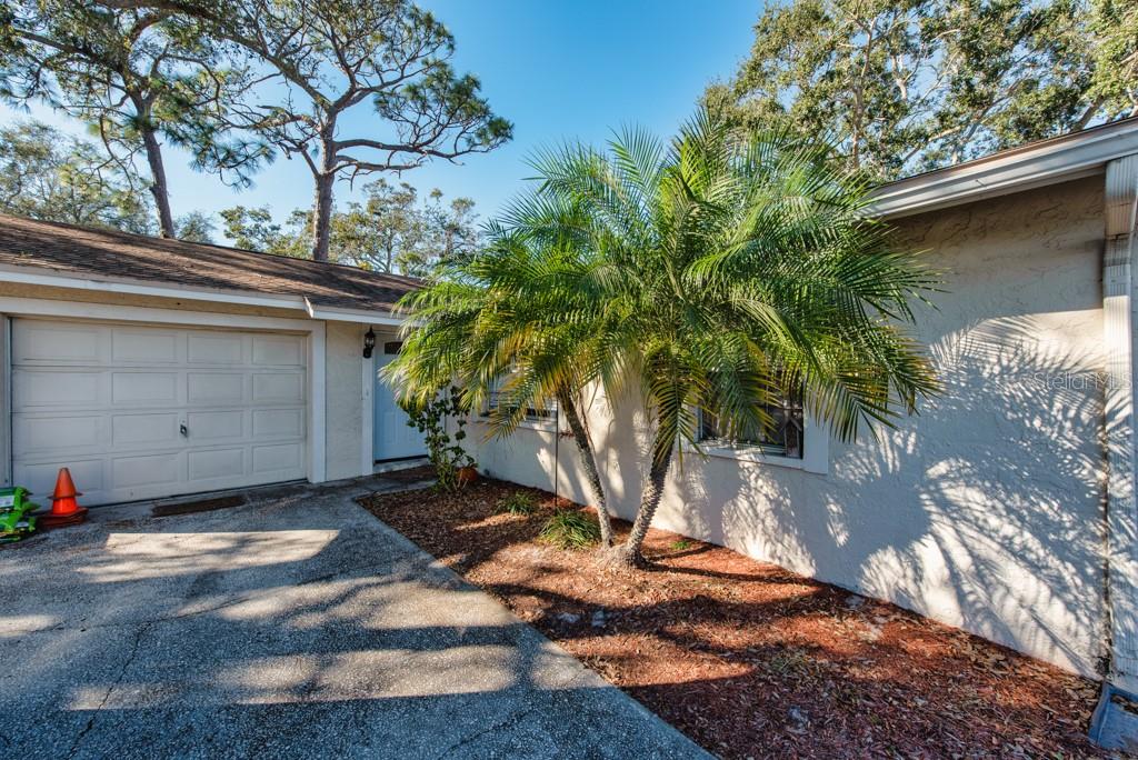 Image 26 of 28 For 12897 83rd Avenue