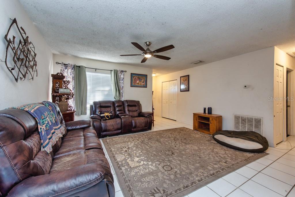 Image 5 of 28 For 12897 83rd Avenue