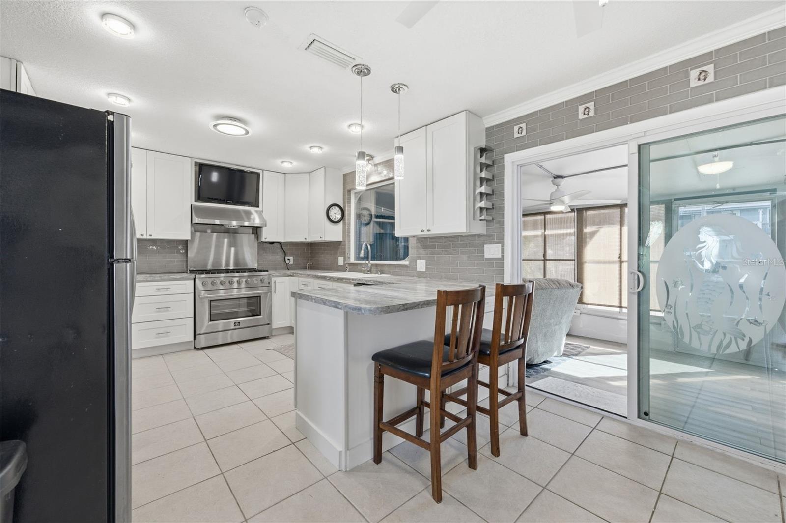 Image 26 of 66 For 6424 Boatyard Drive