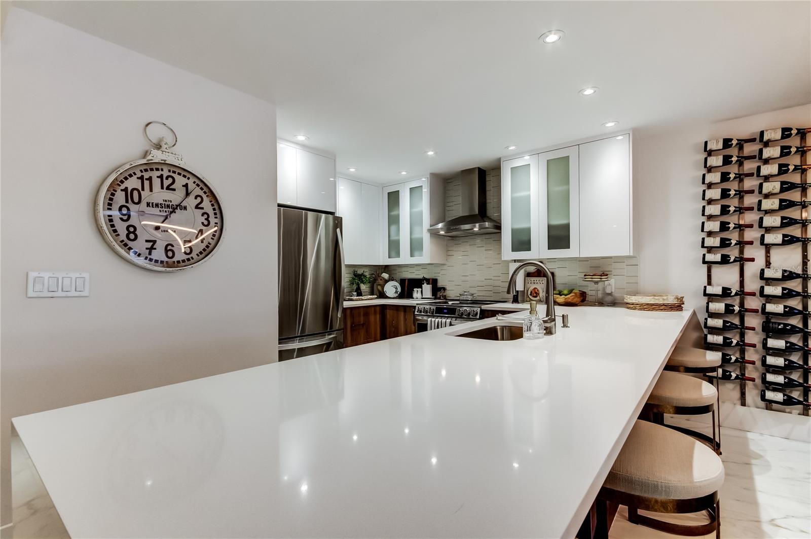 Image 14 of 55 For 301 2nd Street N 10