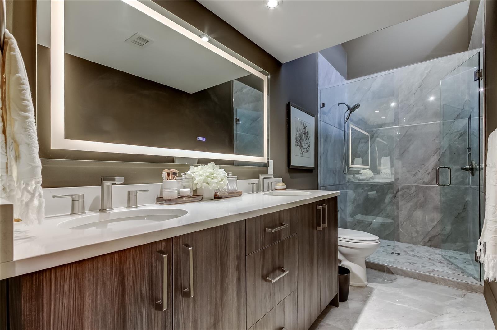 Image 24 of 55 For 301 2nd Street N 10