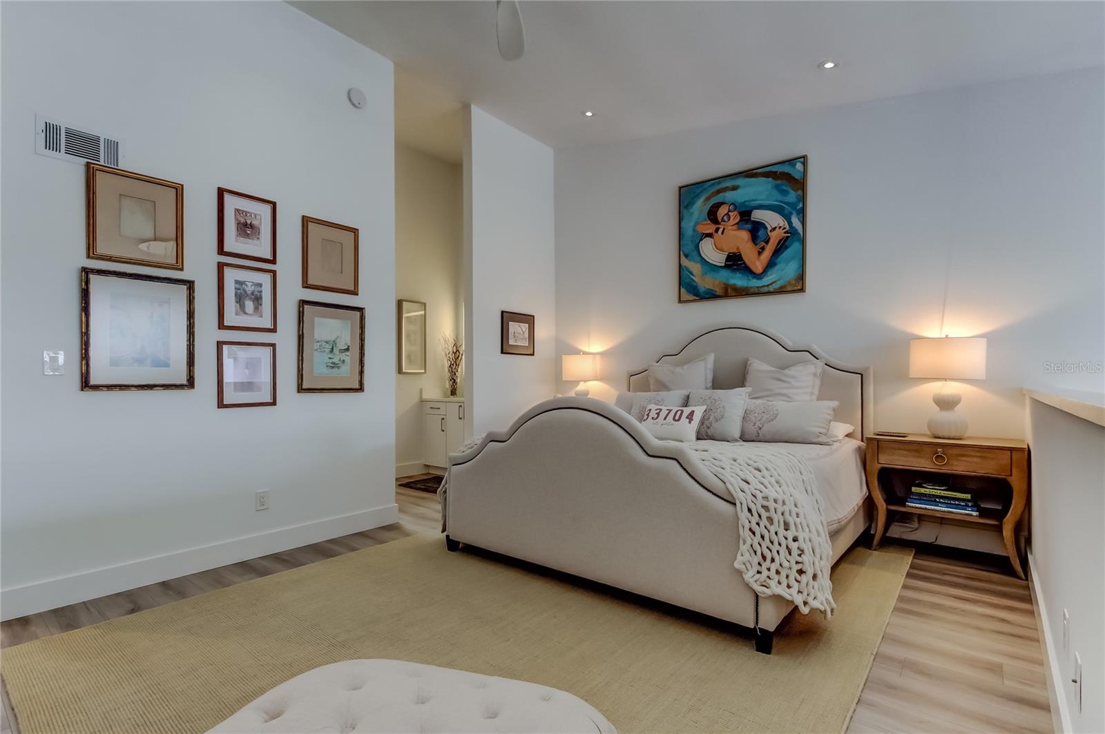 Image 27 of 55 For 301 2nd Street N 10