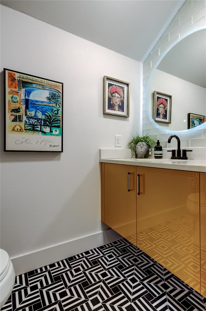 Image 33 of 55 For 301 2nd Street N 10