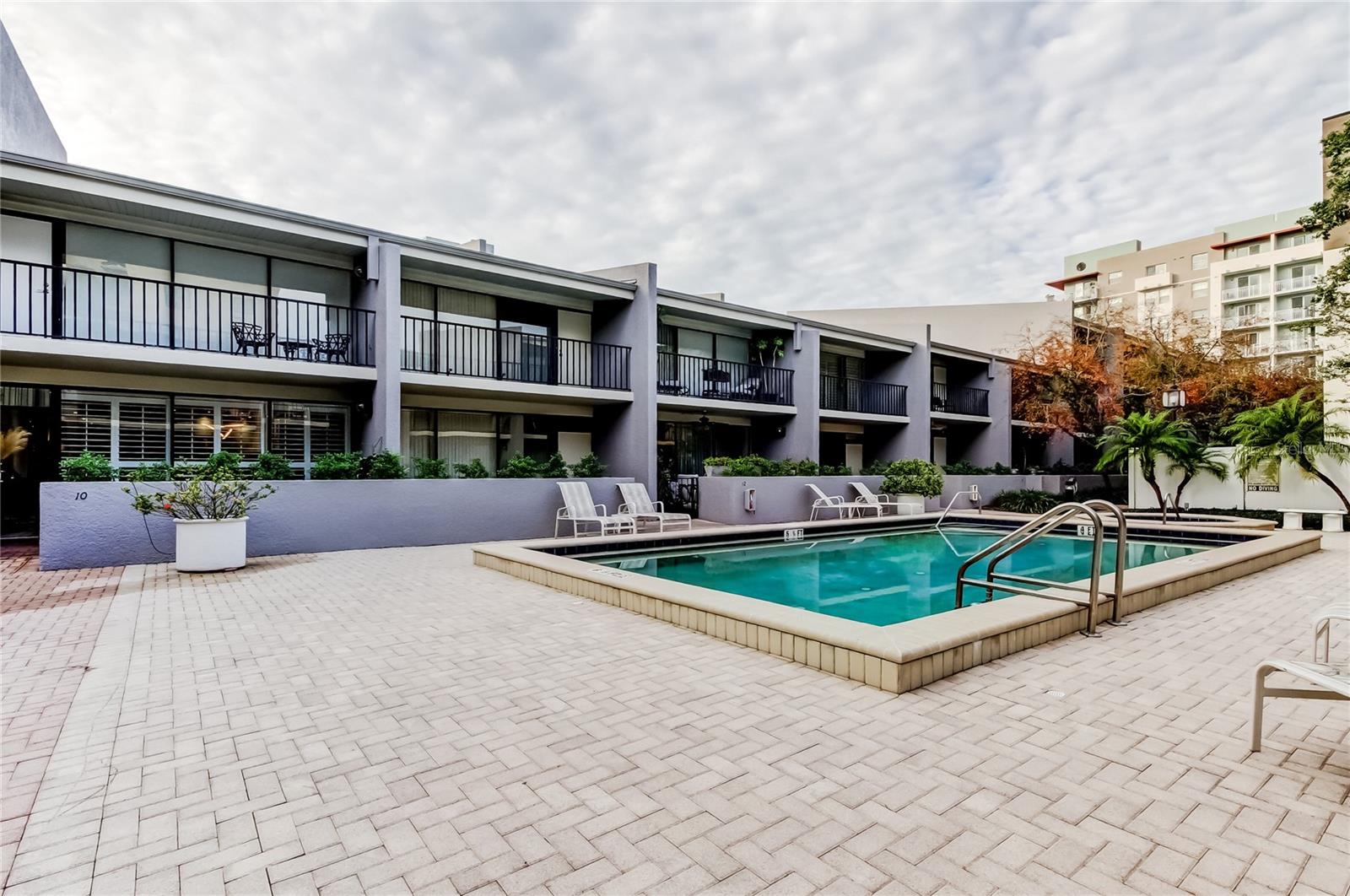 Image 48 of 55 For 301 2nd Street N 10