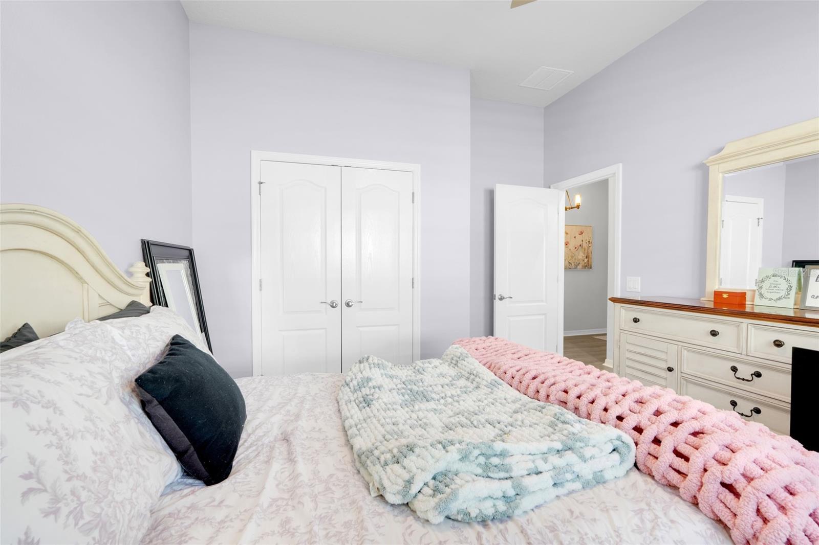 Image 21 of 39 For 13304 Magnolia Valley Drive