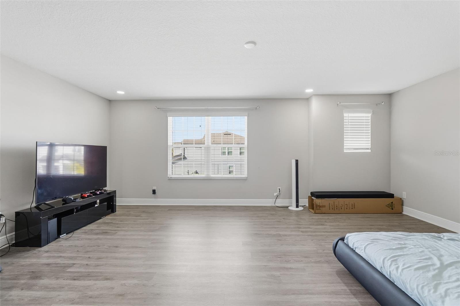 Listing photo id 57 for 11002 Sundrift Drive