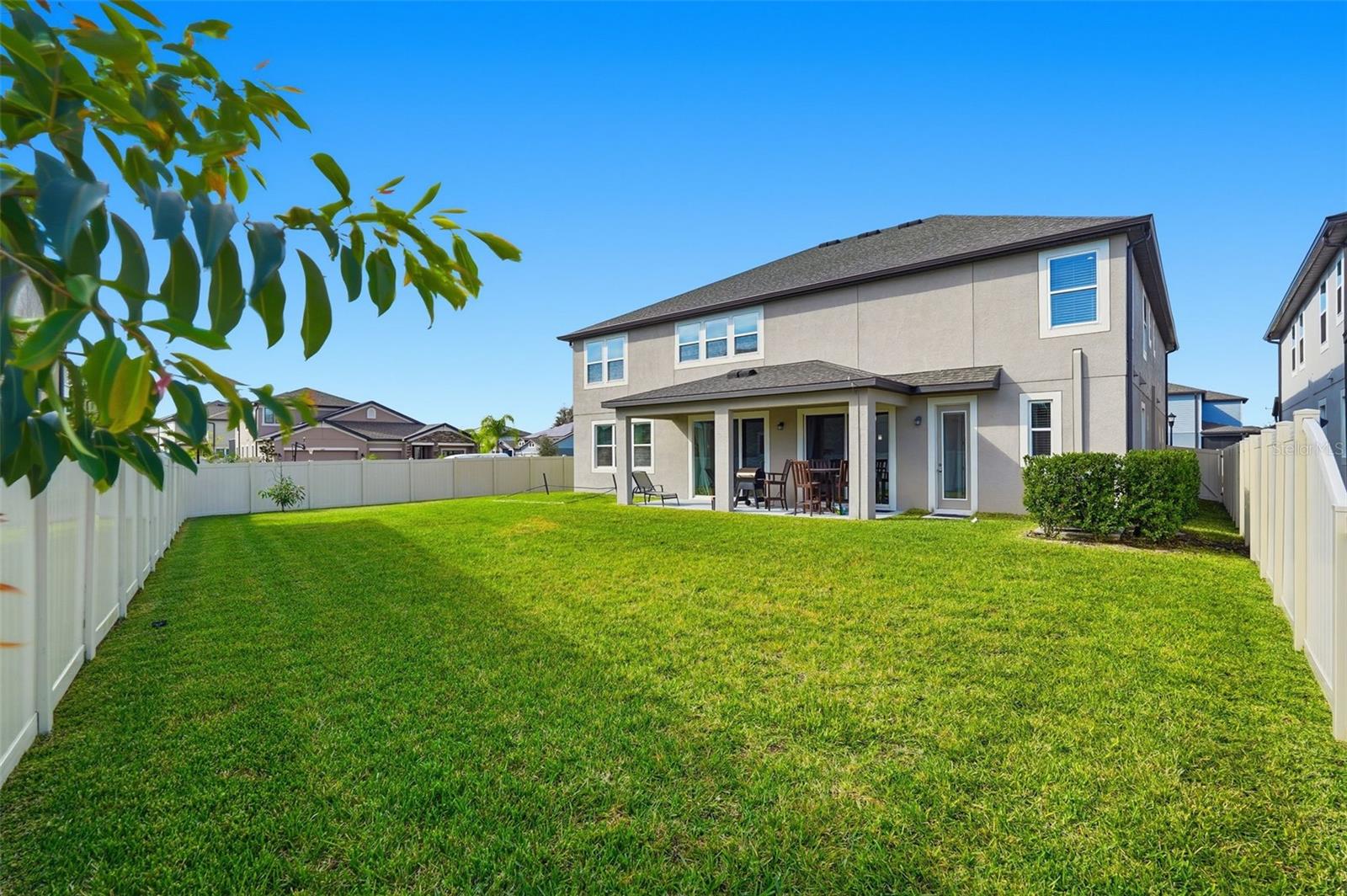 Listing photo id 65 for 11002 Sundrift Drive