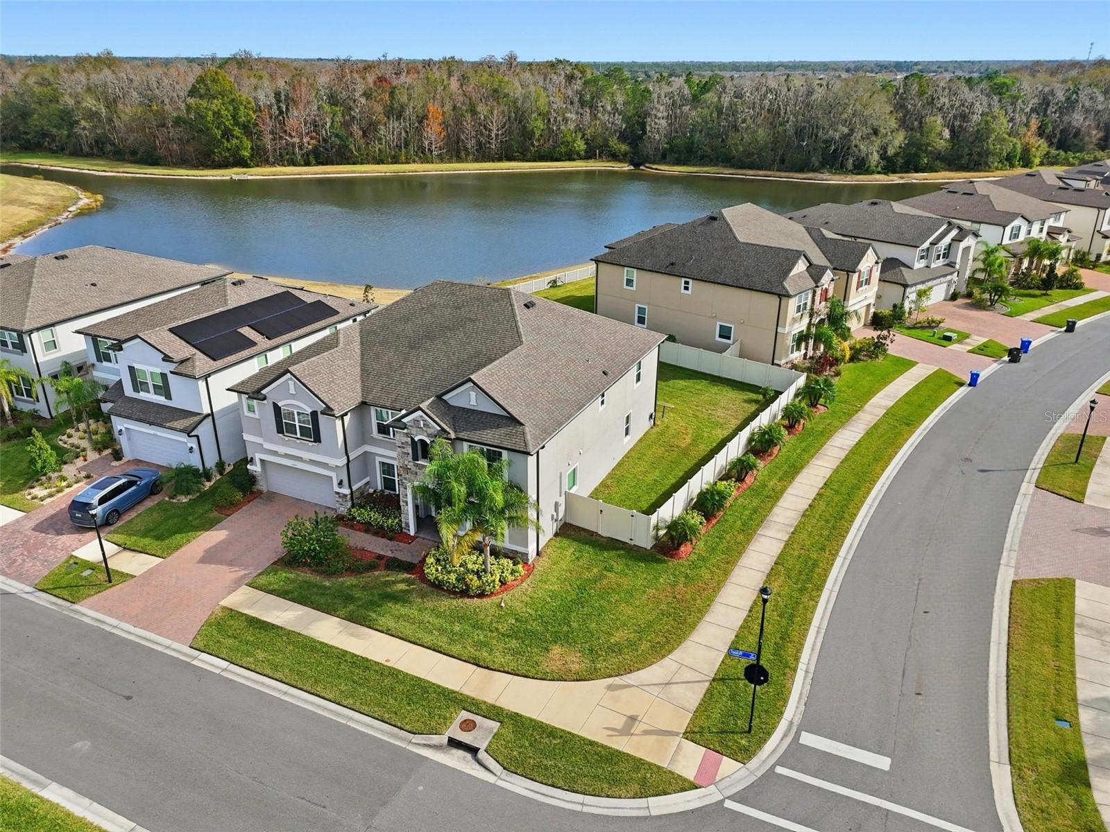 Listing photo id 68 for 11002 Sundrift Drive