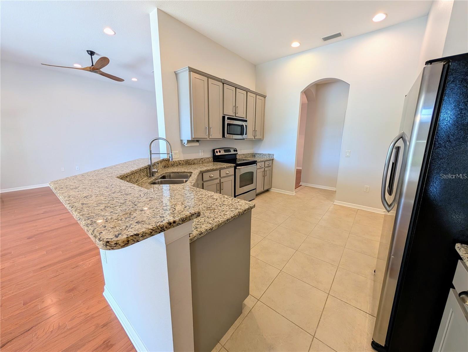 Image 10 of 29 For 5303 Moon Shell Drive