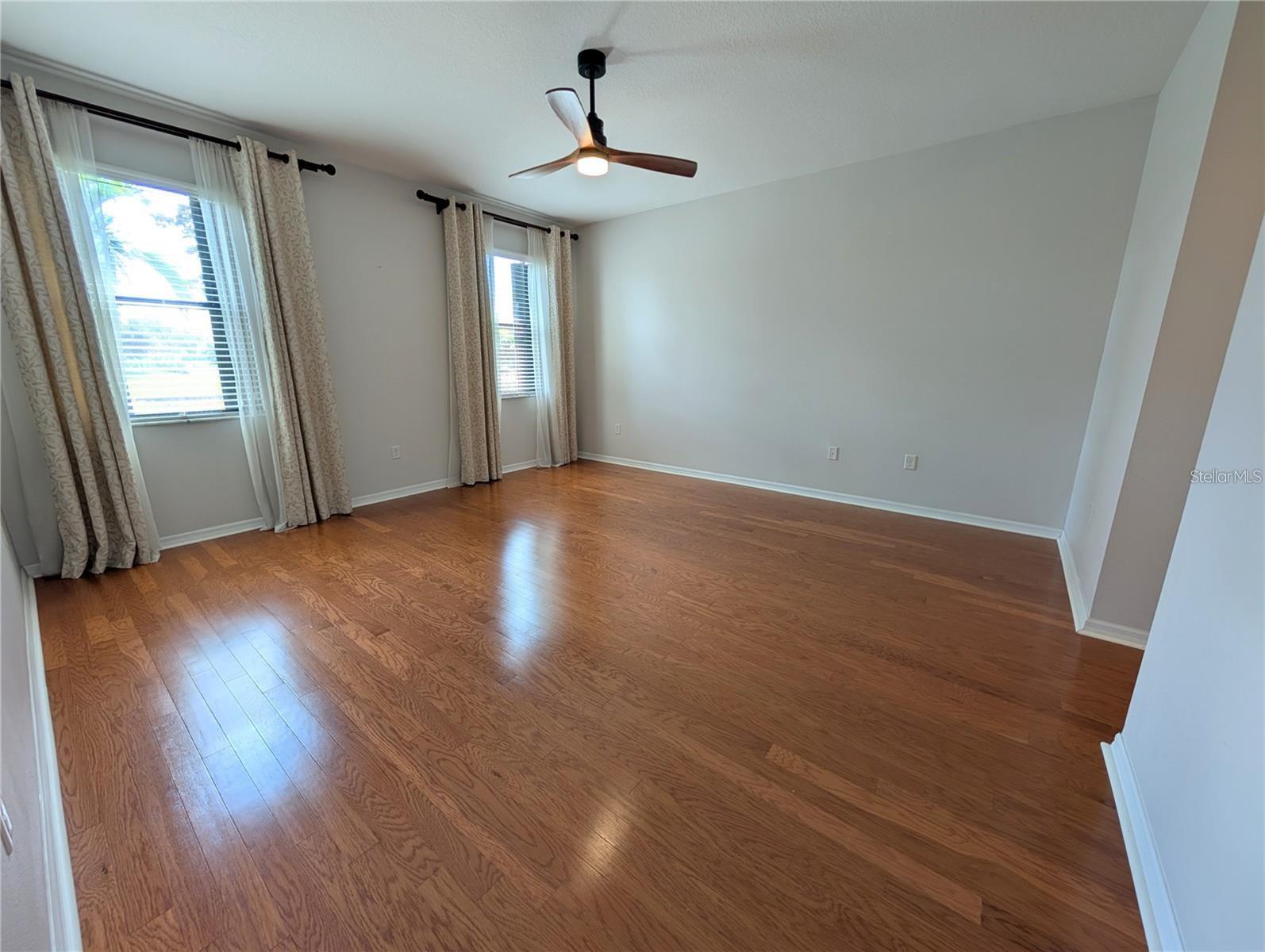 Image 18 of 29 For 5303 Moon Shell Drive