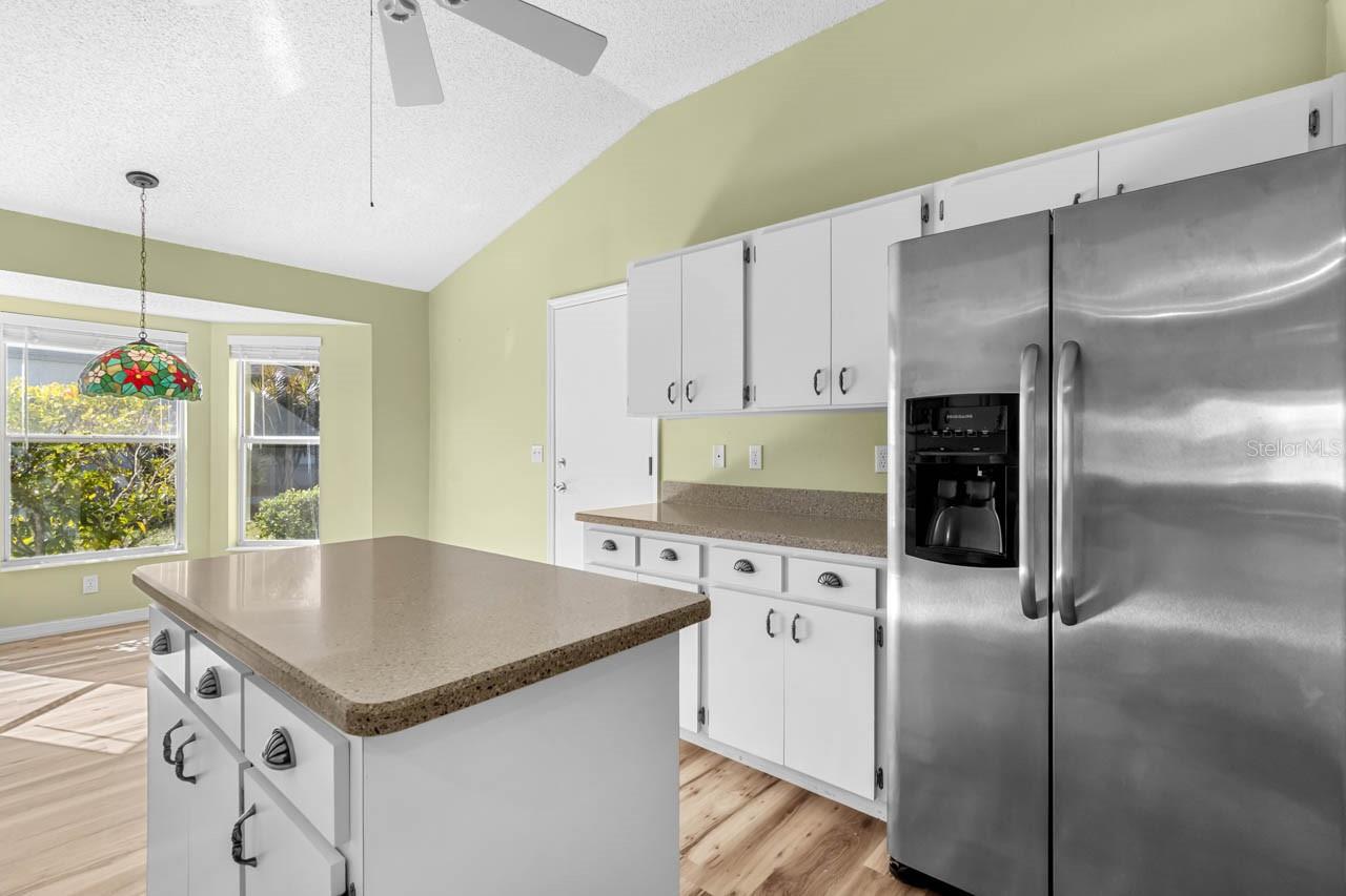 Image 11 of 55 For 811 Staffordshire Lane