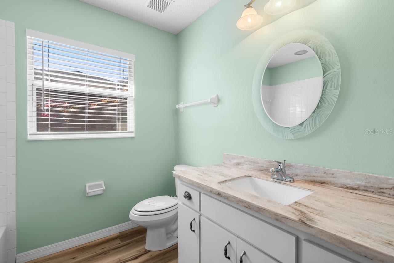 Image 24 of 55 For 811 Staffordshire Lane