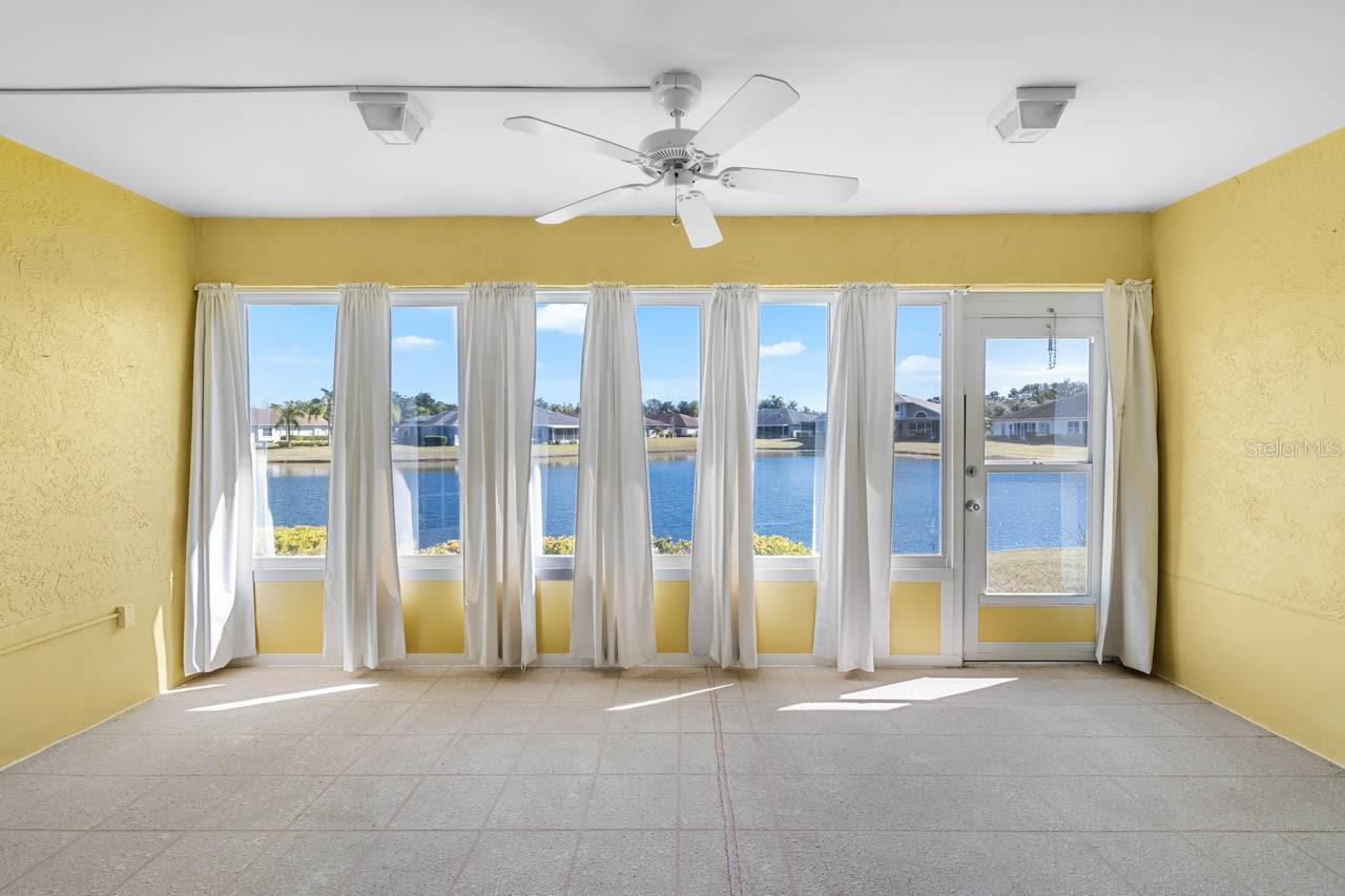 Image 25 of 55 For 811 Staffordshire Lane