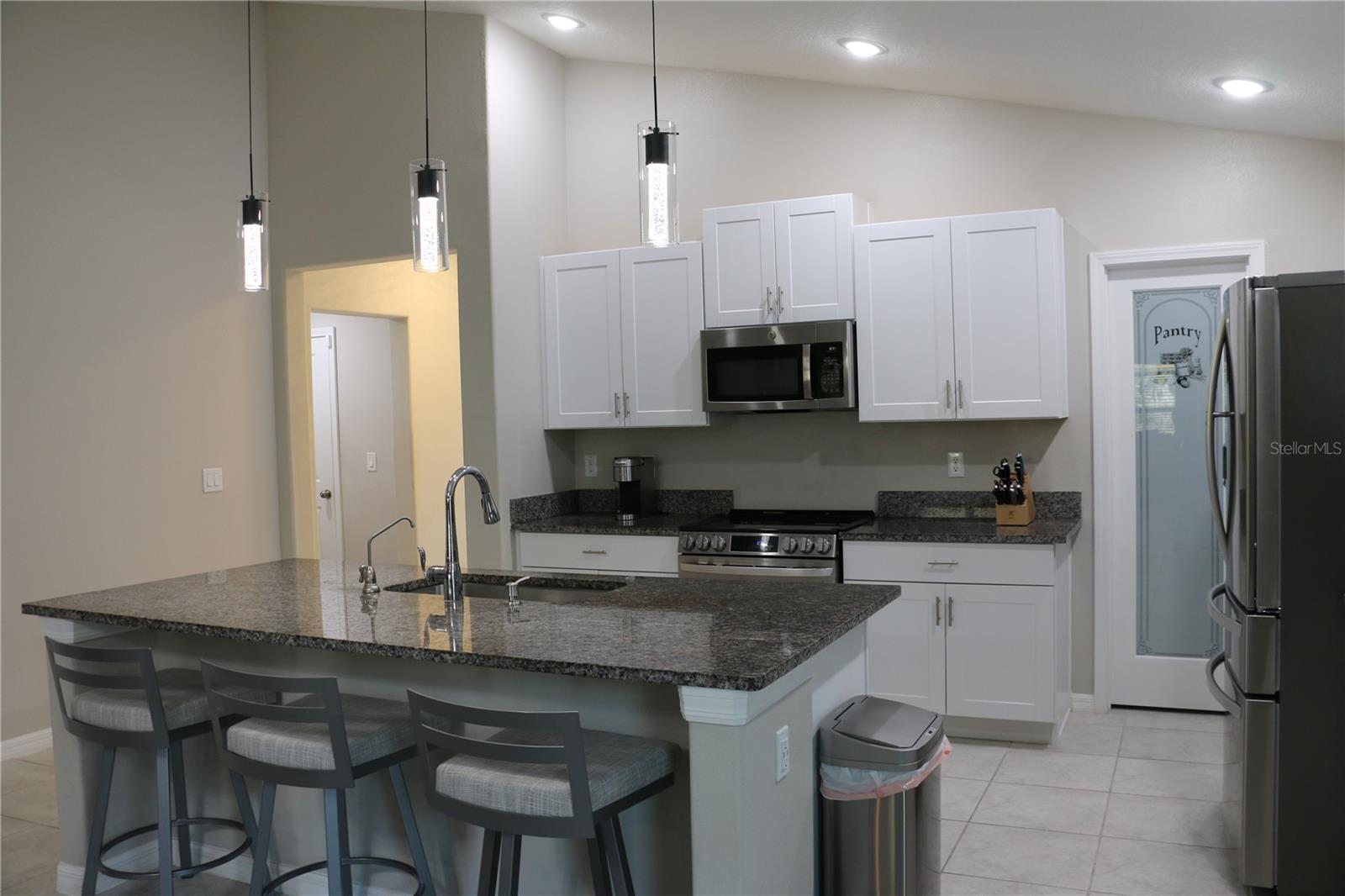 Image 13 of 44 For 16554 Delia Street