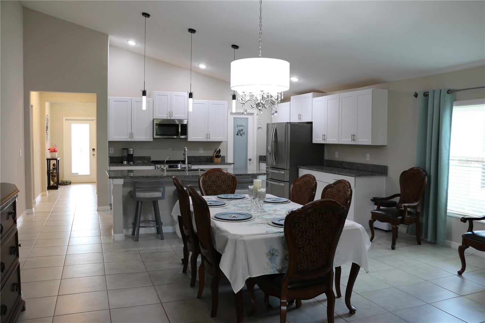 Image 14 of 44 For 16554 Delia Street