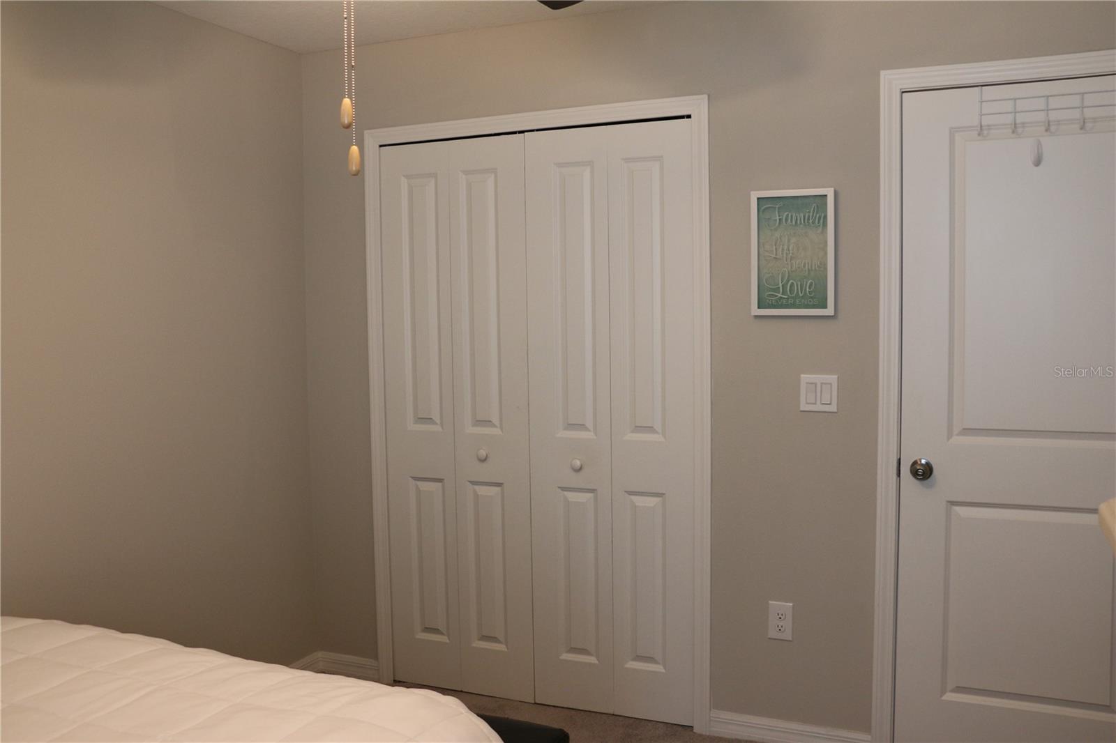 Image 27 of 44 For 16554 Delia Street